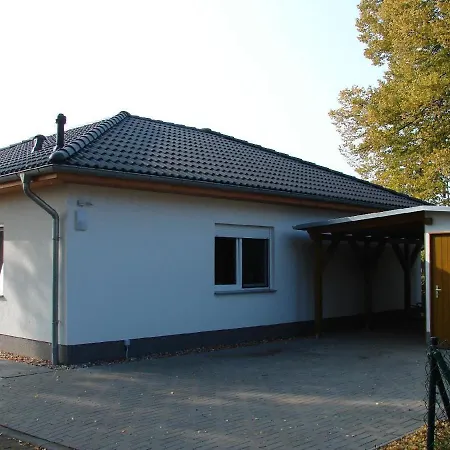Haus-antje * Altenkirchen (Mecklenburg-Vorpommern)